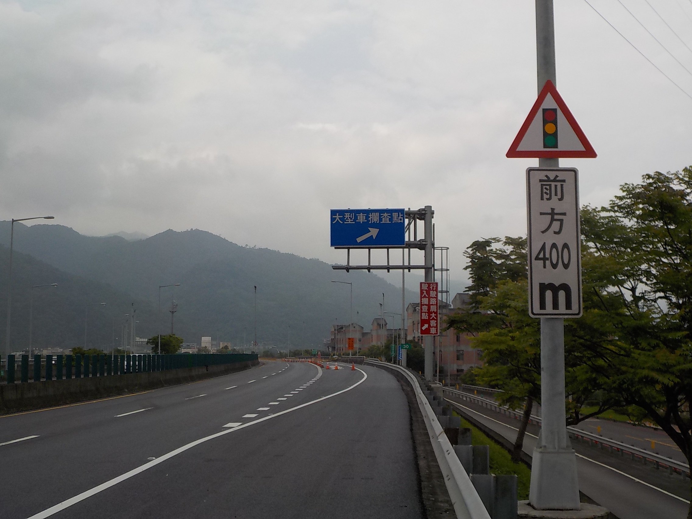 國5北上宜蘭 頭城大客車通行路肩範圍延長成效再加大 交通新聞稿 中華民國交通部